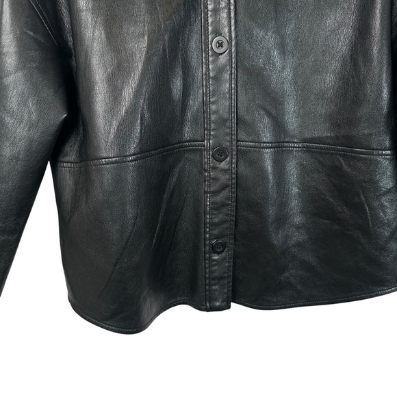 Aritzia Babaton Pelli Faux Leather Button Shirt Jacket Black Size Small Chiccore - Picture 3 of 15